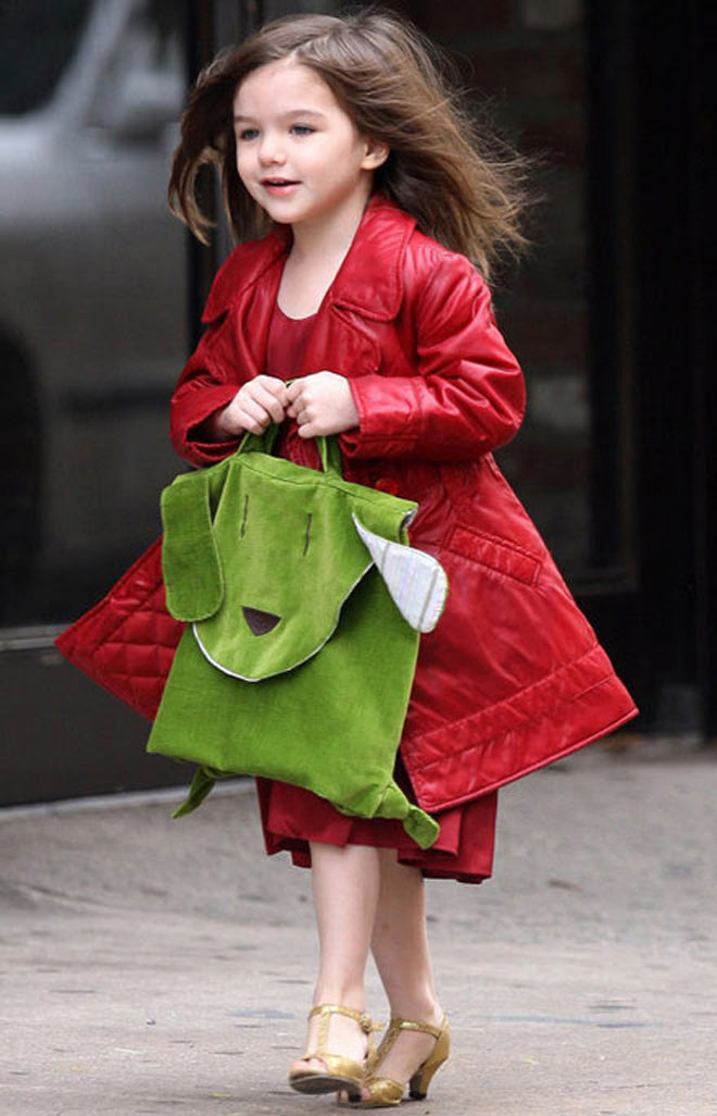 Foto-foto dari Suri Cruise anak Katie Holmes dan Tom Cruise