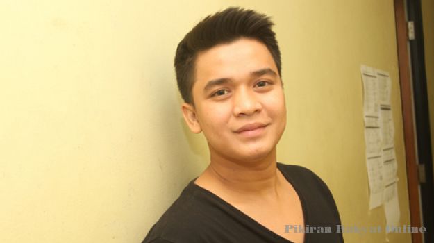 Profil dan foto Billy syahputra adik dari Olga syahputra