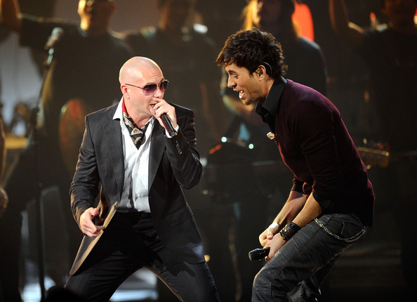 Lirik dan link download lagu Enrique iglesias feat Pitbull Freak